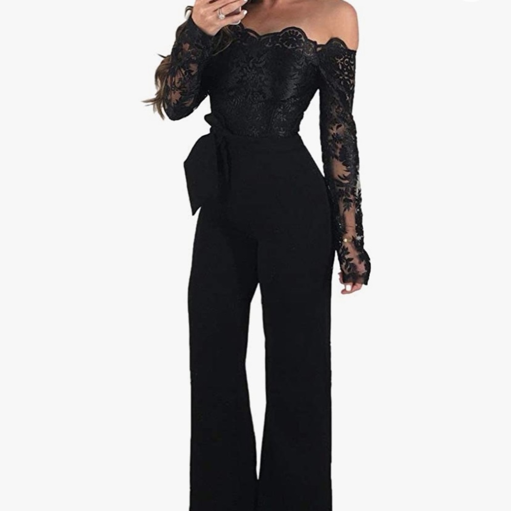 Black off-shoulder Lace Jumpsuit